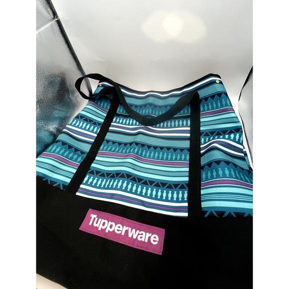 Tupperware Handbags - Tupperware X Large Tote 18 x 19